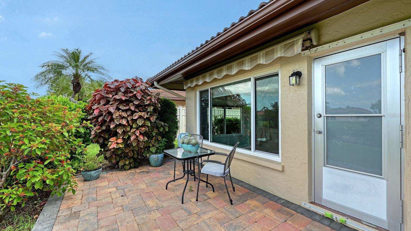 CAMBRIDGE VILLAGE - Residential