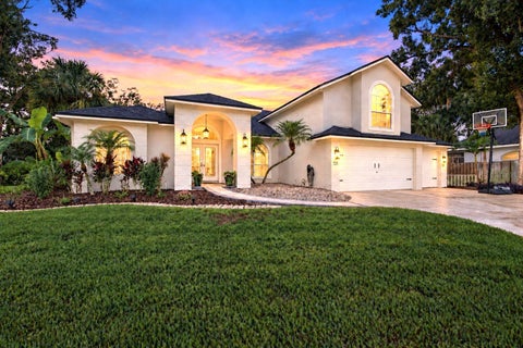 Photo of 721 Fayette Place, Lutz, FL 33549 (MLS # TB8555351)