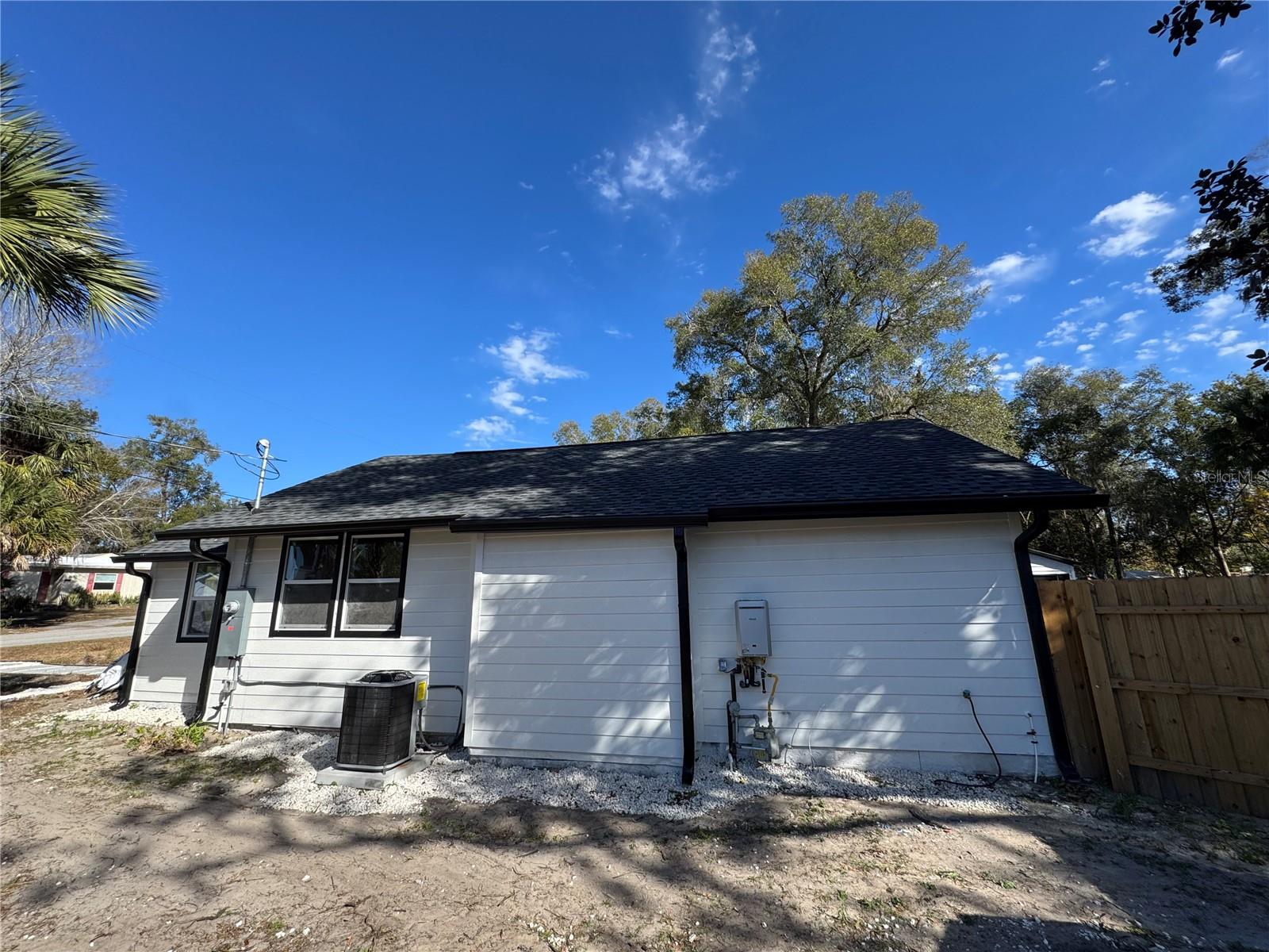 290 E MINNESOTA AVENUE