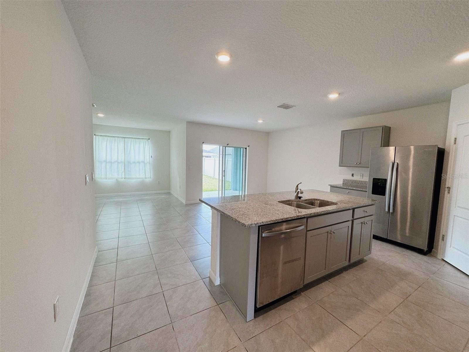 SUMMERLY PH 2 - Residential Lease