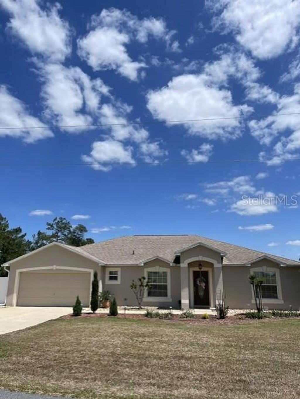 Photo of 10985 SW 48th Terrace, Ocala, FL 34476 (MLS # OM722892)