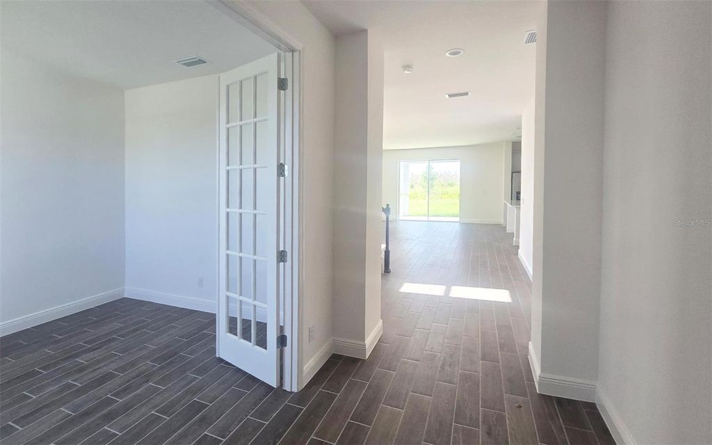 Photo of 14587 Crestavista Avenue, Clermont, FL 34714 (MLS # O6326829)