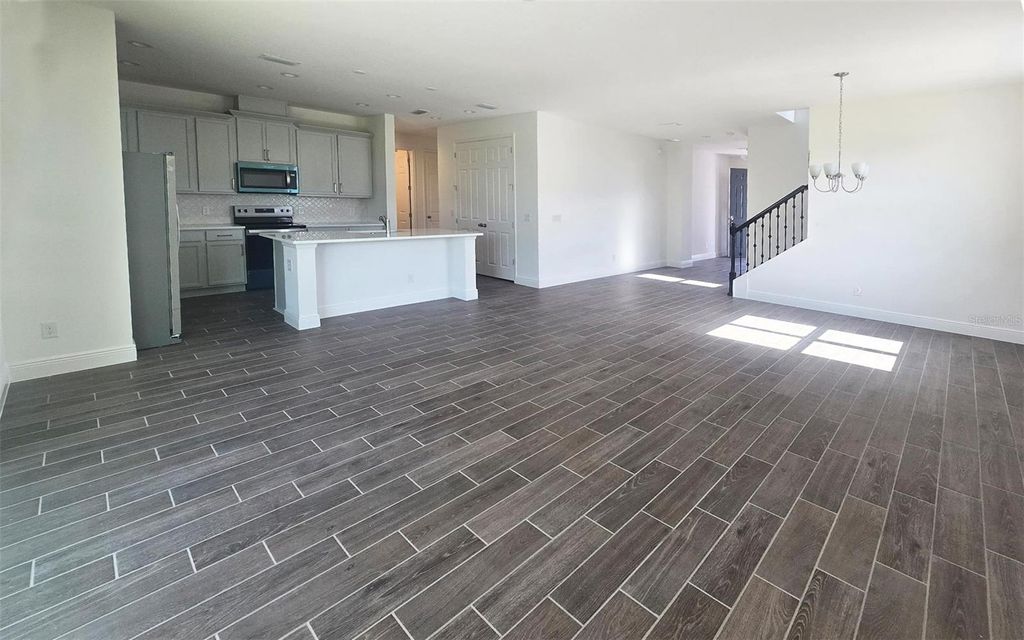 Photo of 14587 Crestavista Avenue, Clermont, FL 34714 (MLS # O6326829)