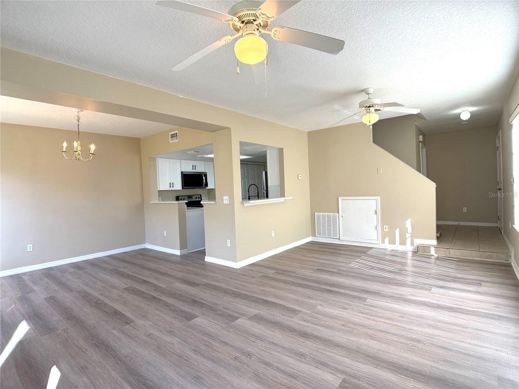 Photo of 501 Coconut Palm Way, Davenport, FL 33897 (MLS # O6377743)