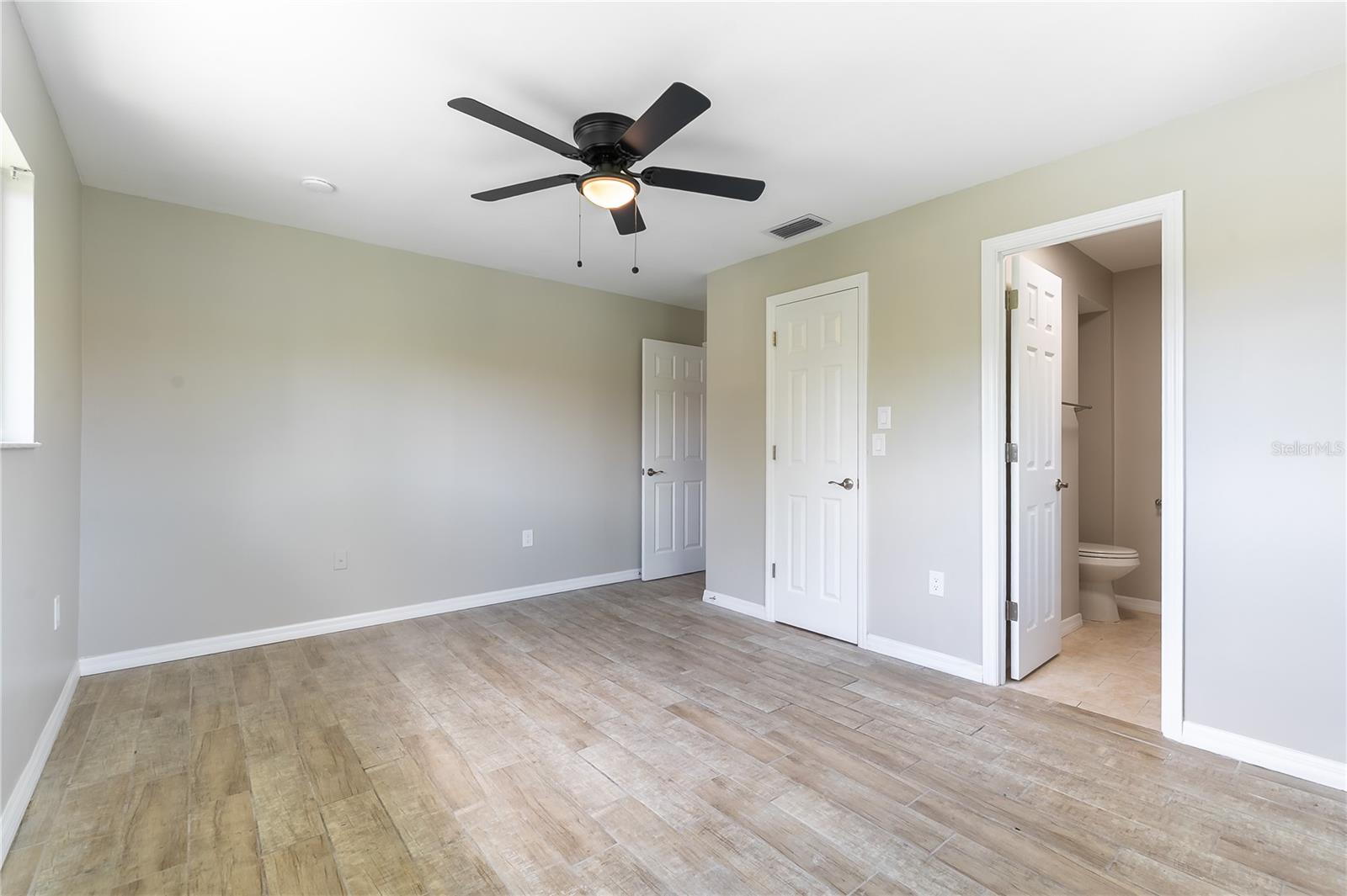 BENEVA VILLAGE SEC 2 - Residential