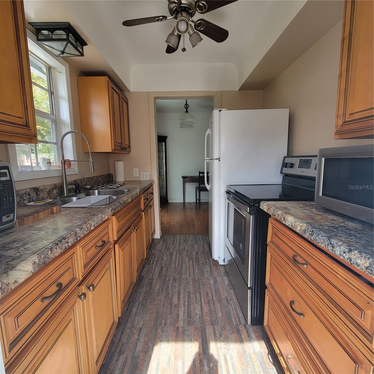 GULF SIDE ESTATES - Residential