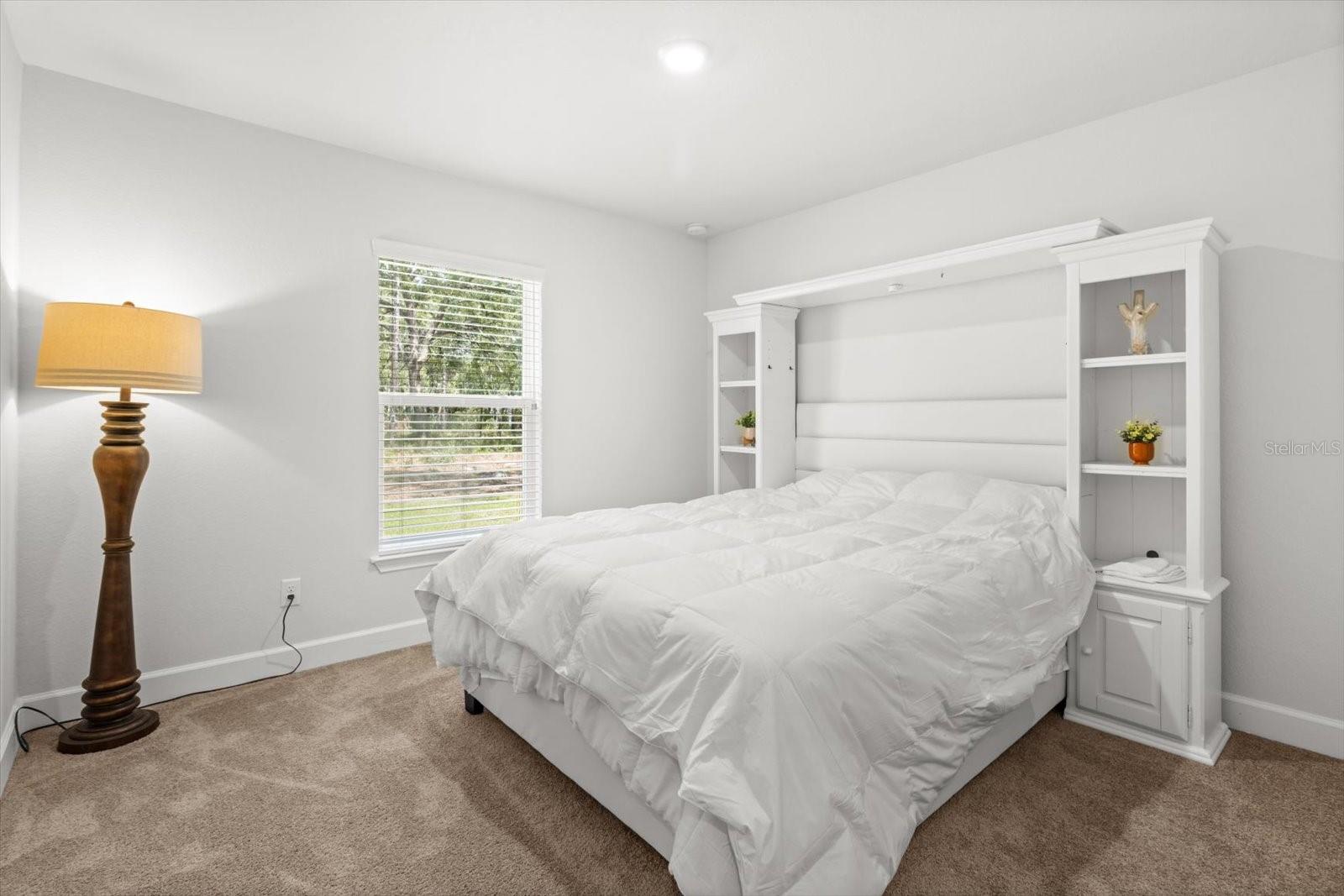 ROYAL HIGHLANDS - Residential