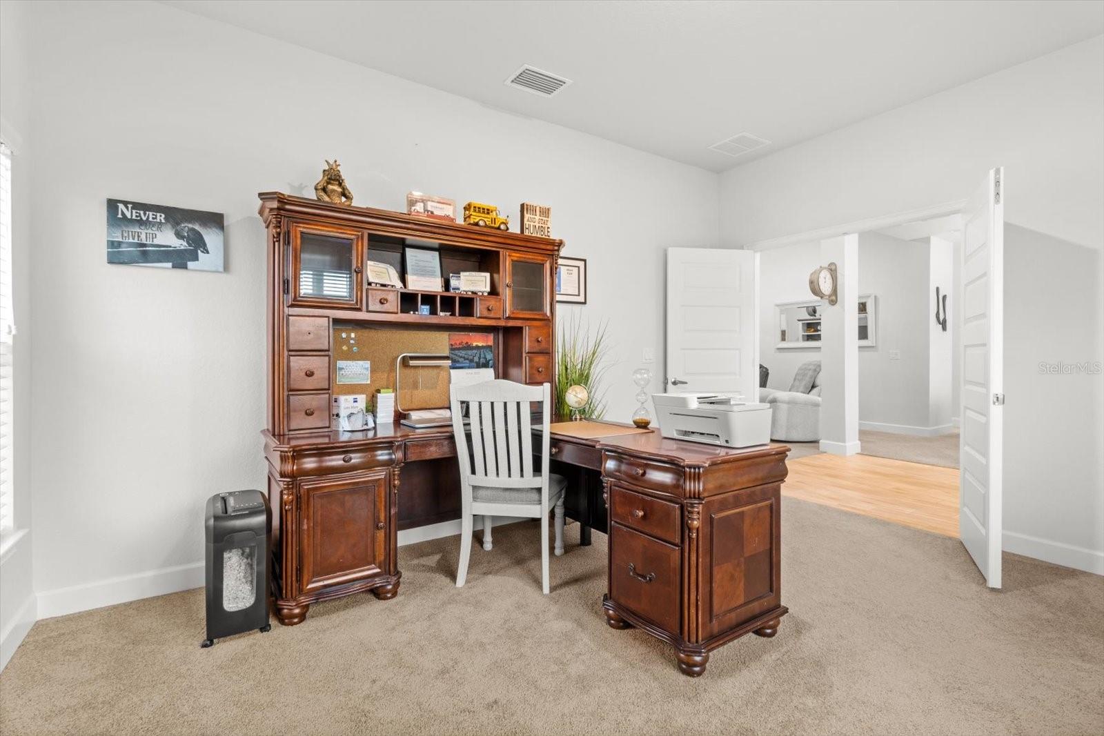 ROYAL HIGHLANDS - Residential