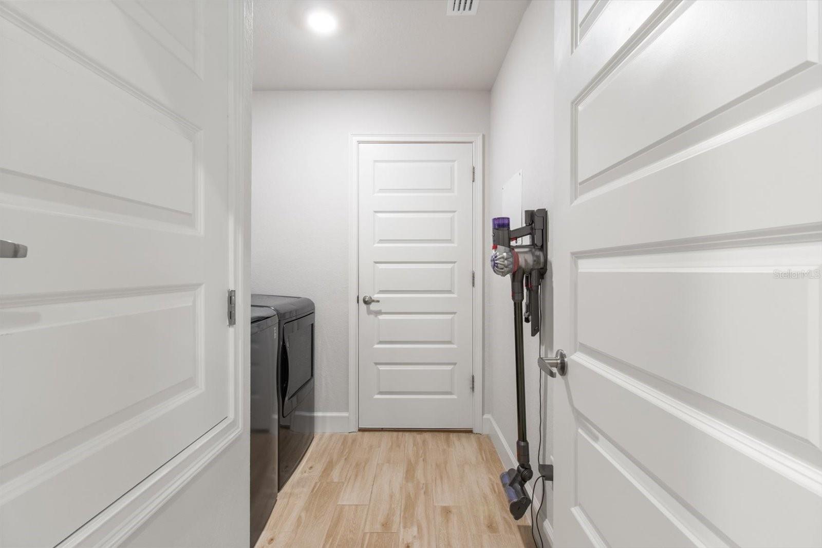 ROYAL HIGHLANDS - Residential