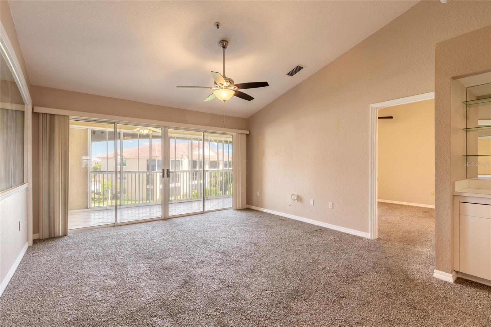 407 BOUCHELLE DRIVE 303