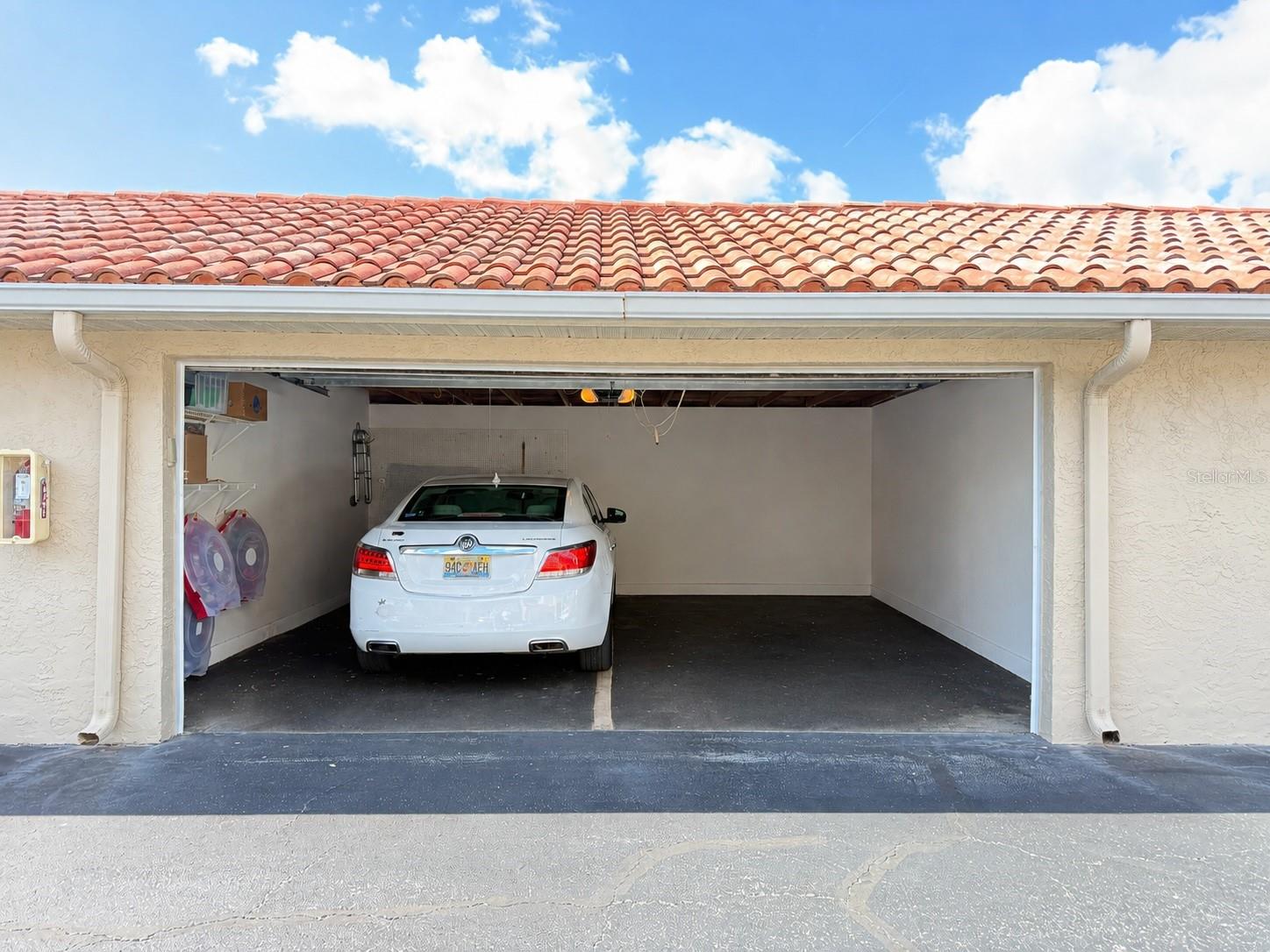 407 BOUCHELLE DRIVE 303