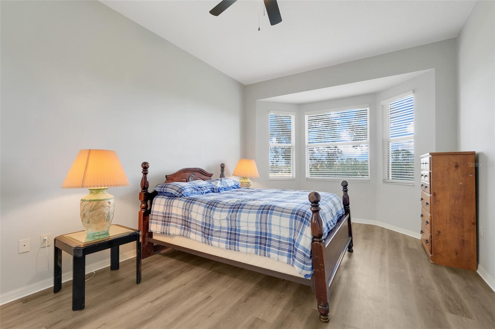 CLERMONT SUMMIT GREENS PH 02C LT 01 BEING - Residential