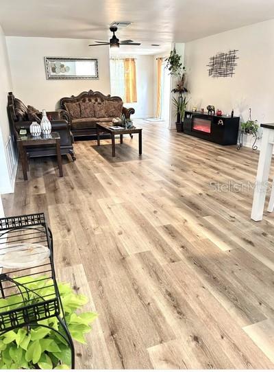 MARION OAKS UN 02 - Residential