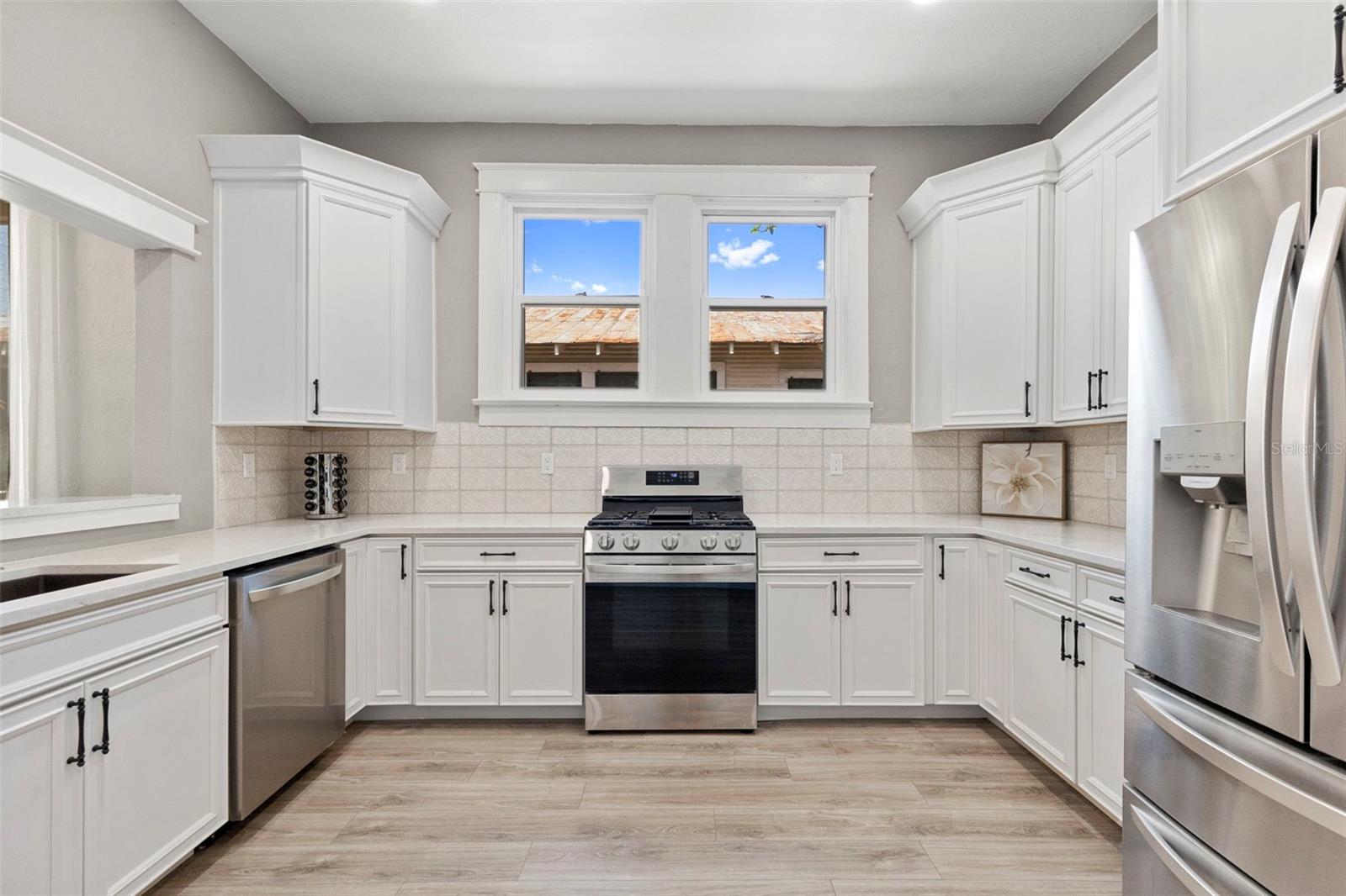 BENJAMINS 5TH ADD - Residential