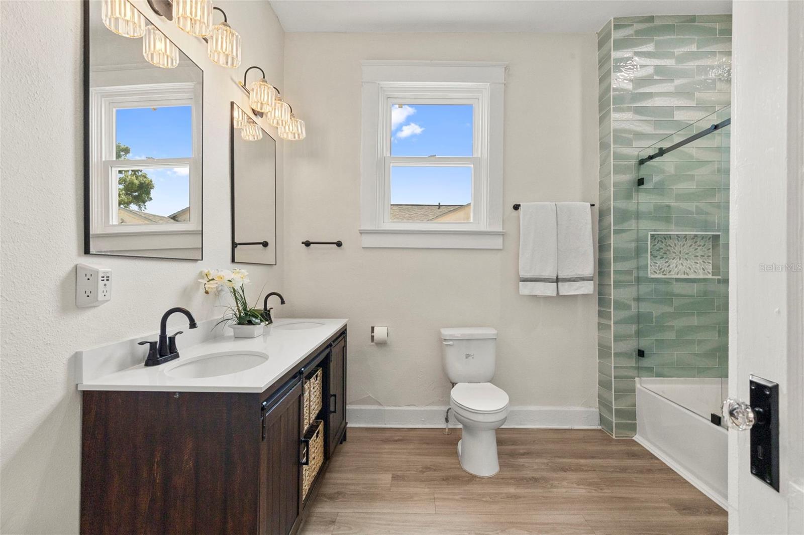 BENJAMINS 5TH ADD - Residential