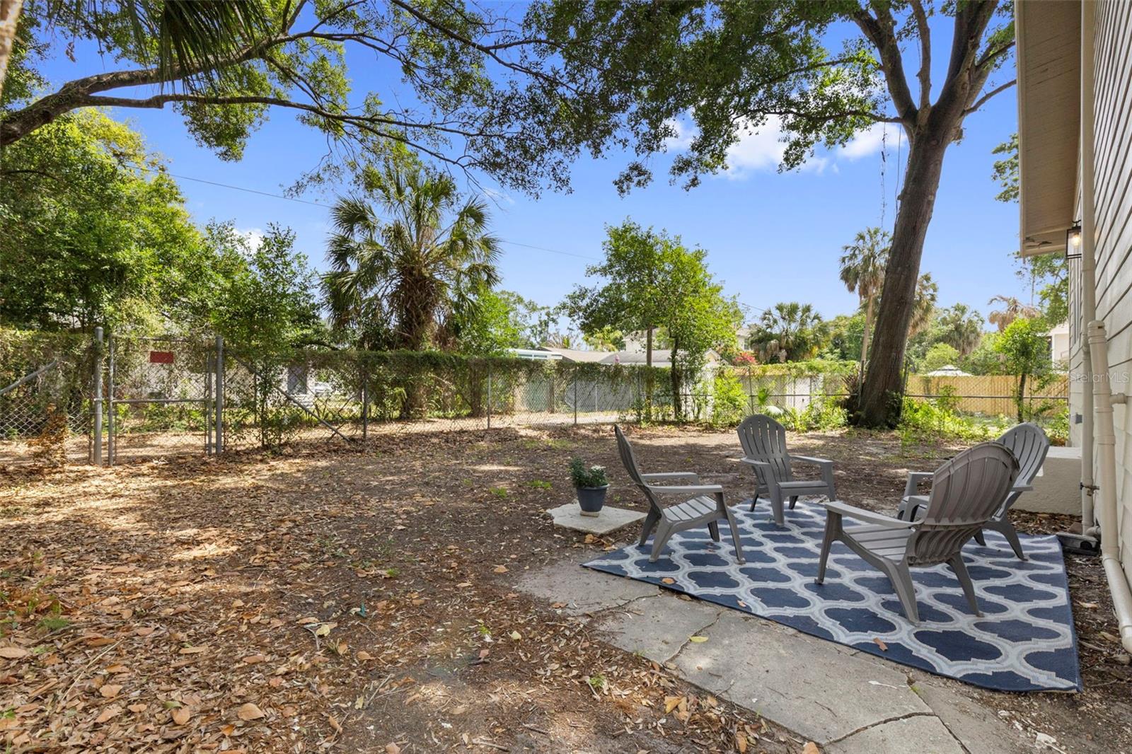 BENJAMINS 5TH ADD - Residential