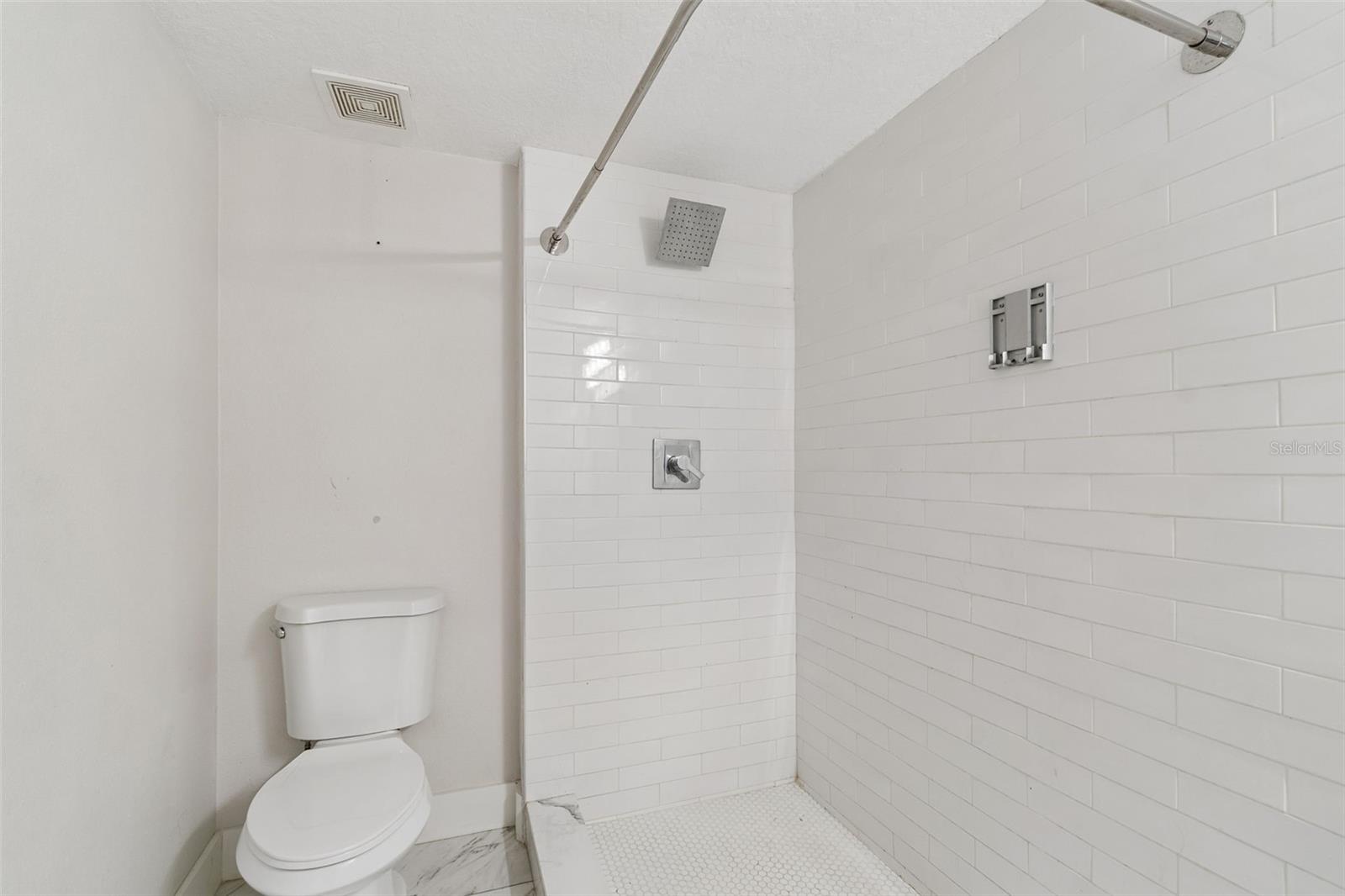 HARBOR BLUFFS SEC 1 - Residential