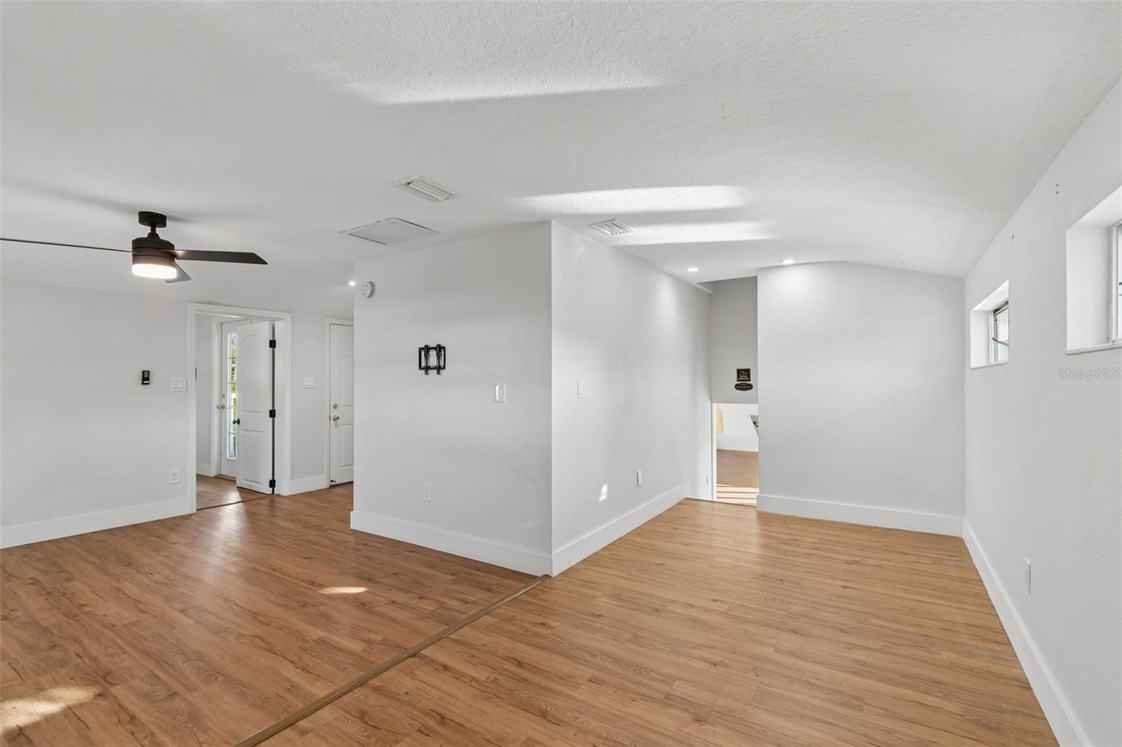 HARBOR BLUFFS SEC 1 - Residential