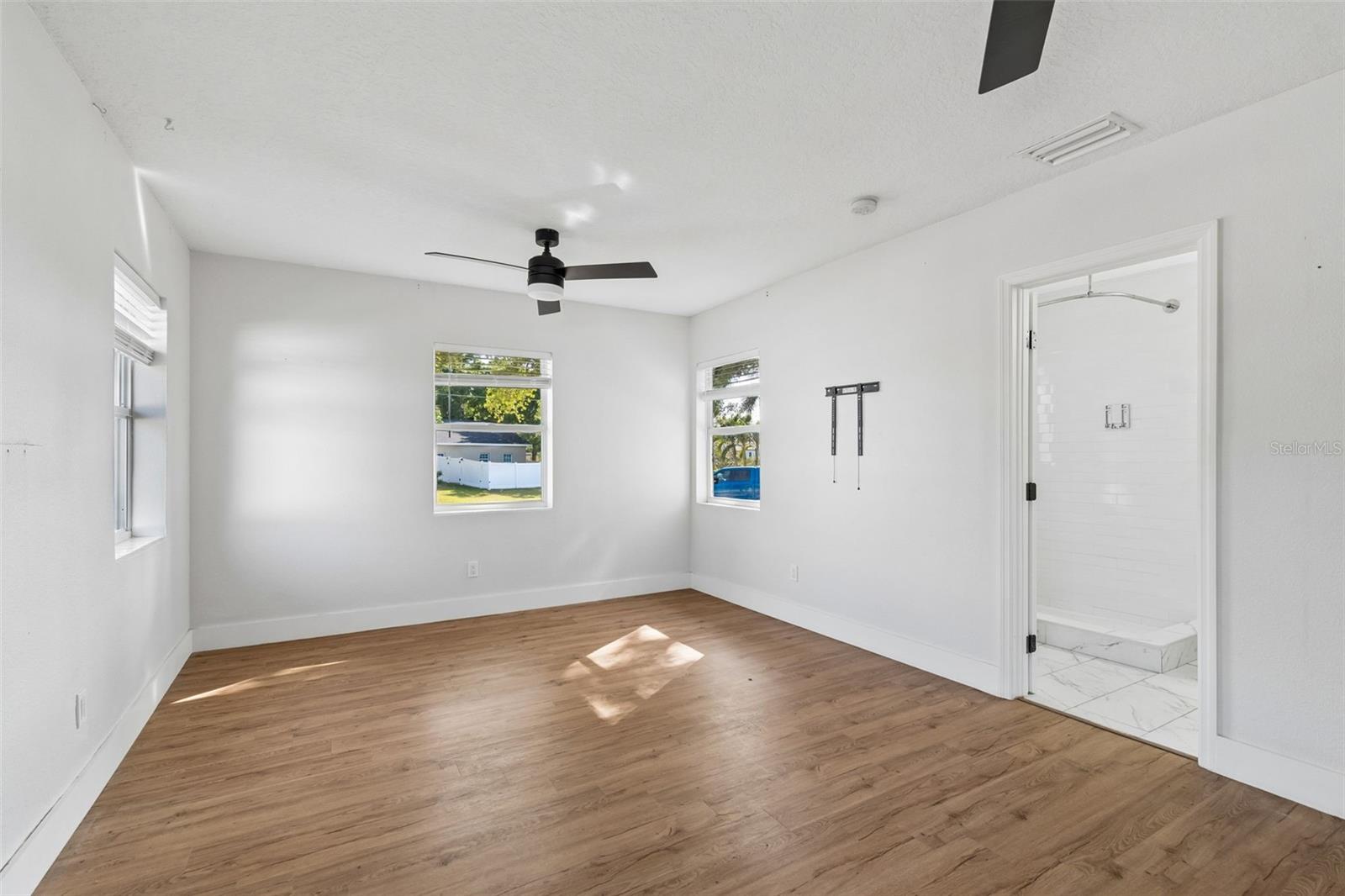 HARBOR BLUFFS SEC 1 - Residential