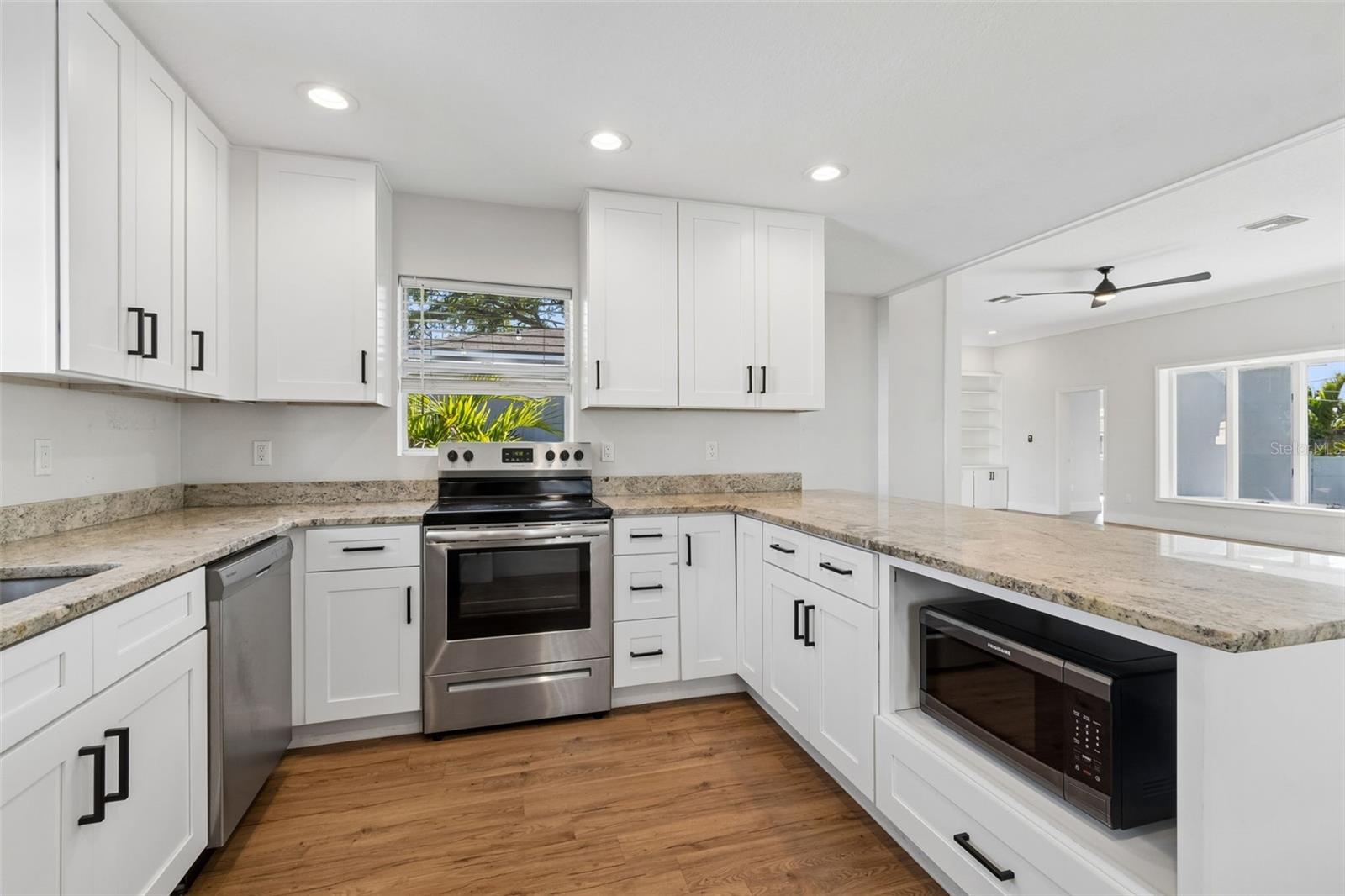 HARBOR BLUFFS SEC 1 - Residential