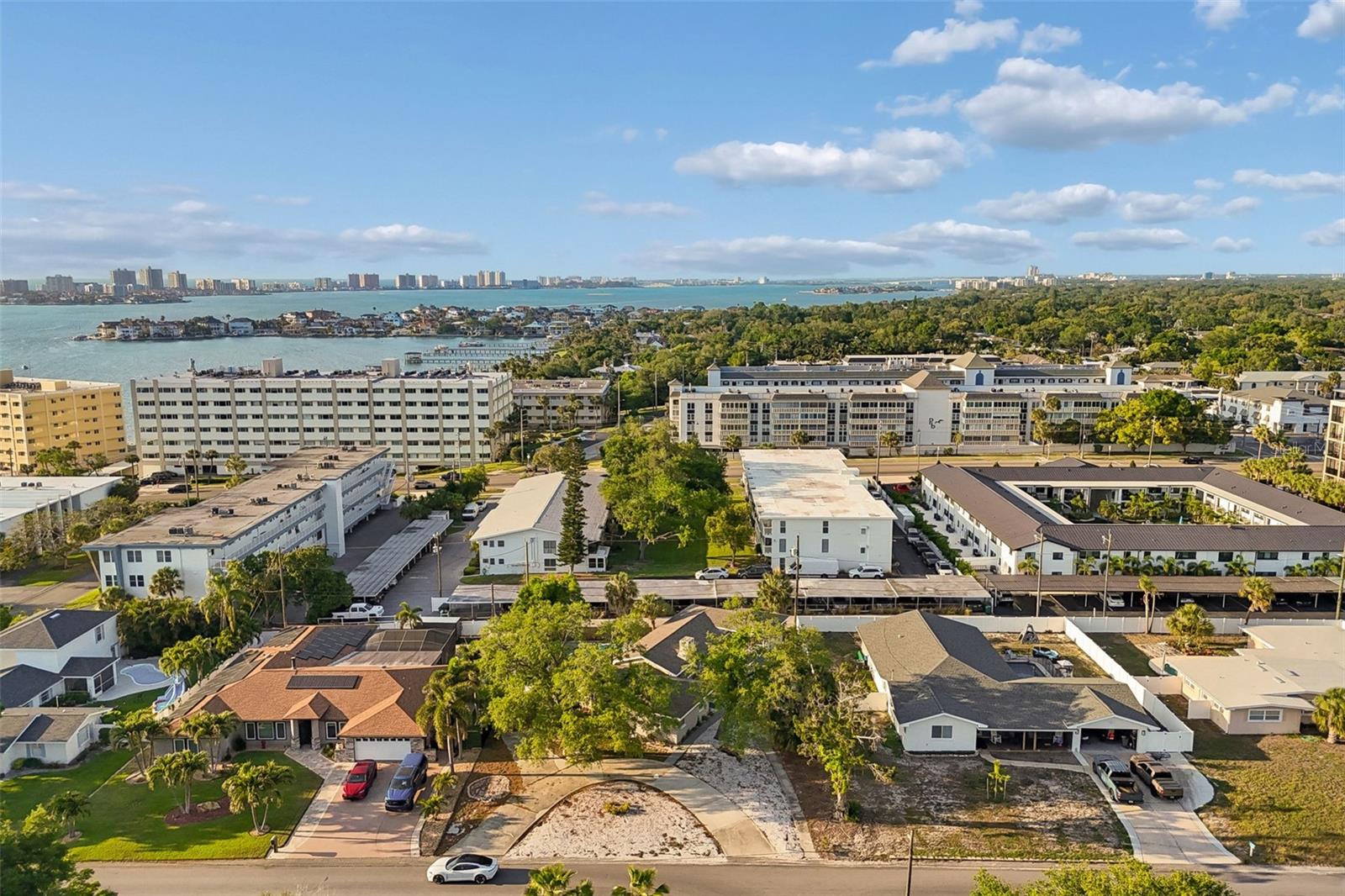 HARBOR BLUFFS SEC 1 - Residential