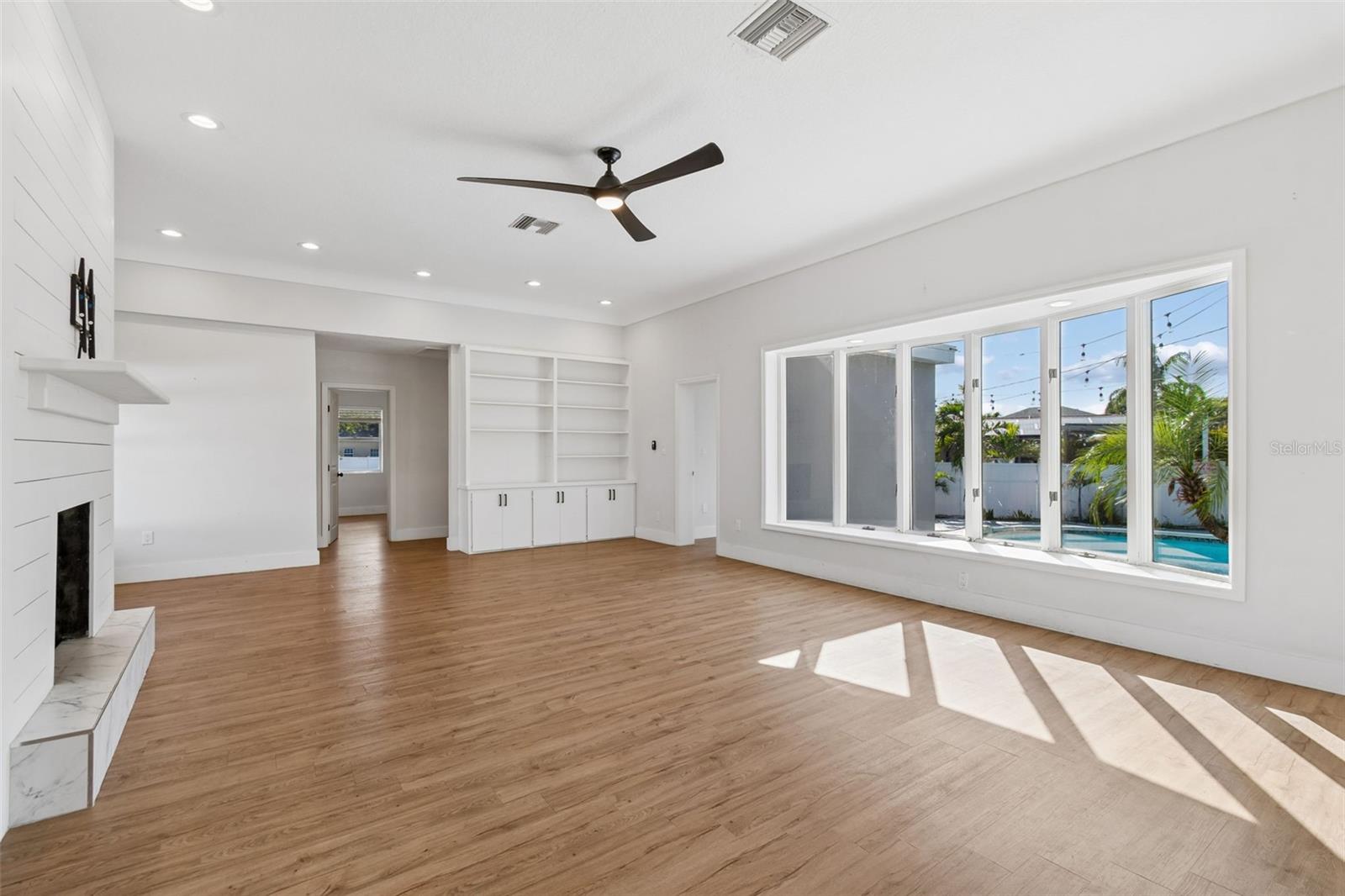 HARBOR BLUFFS SEC 1 - Residential