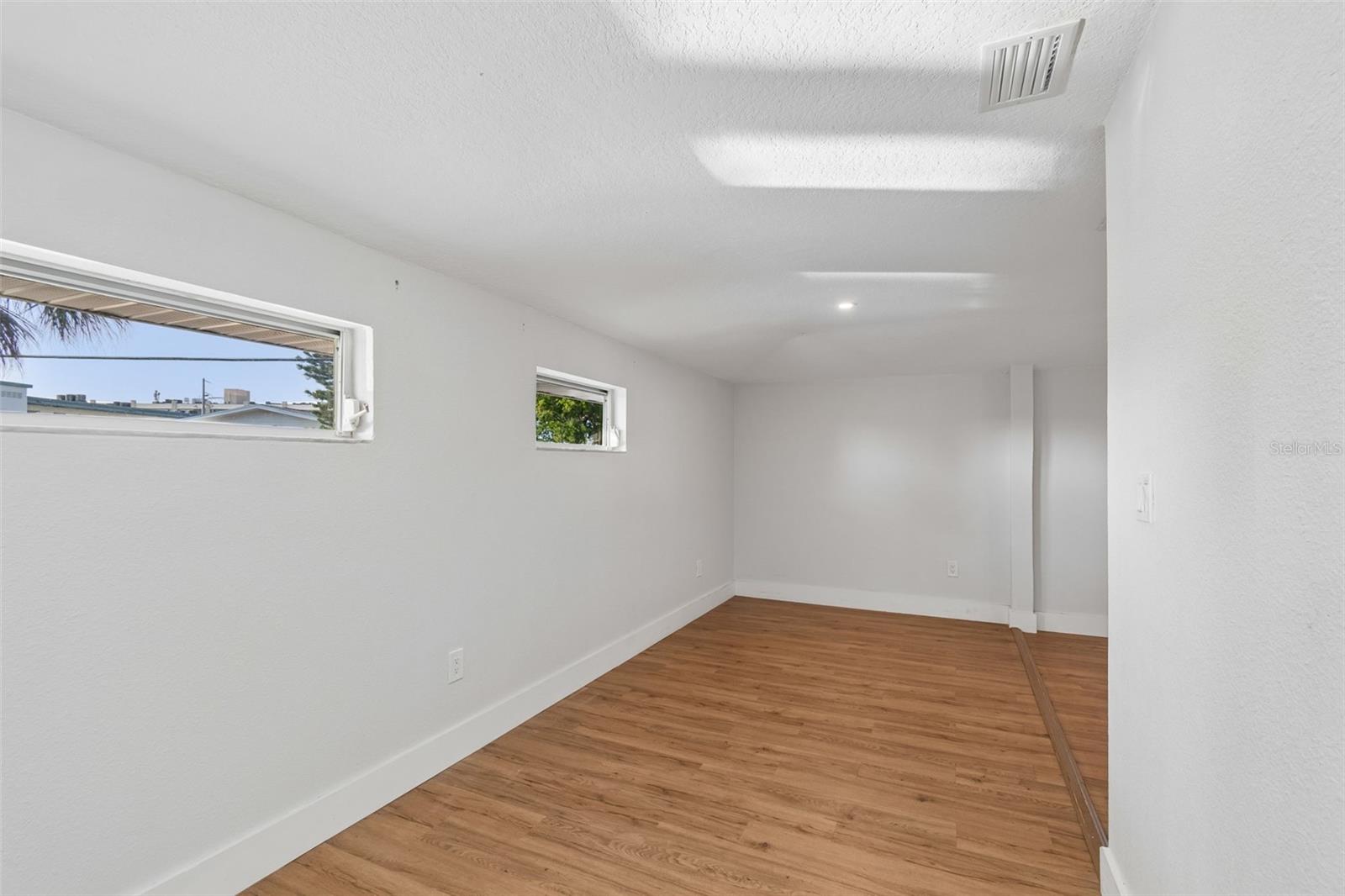 HARBOR BLUFFS SEC 1 - Residential