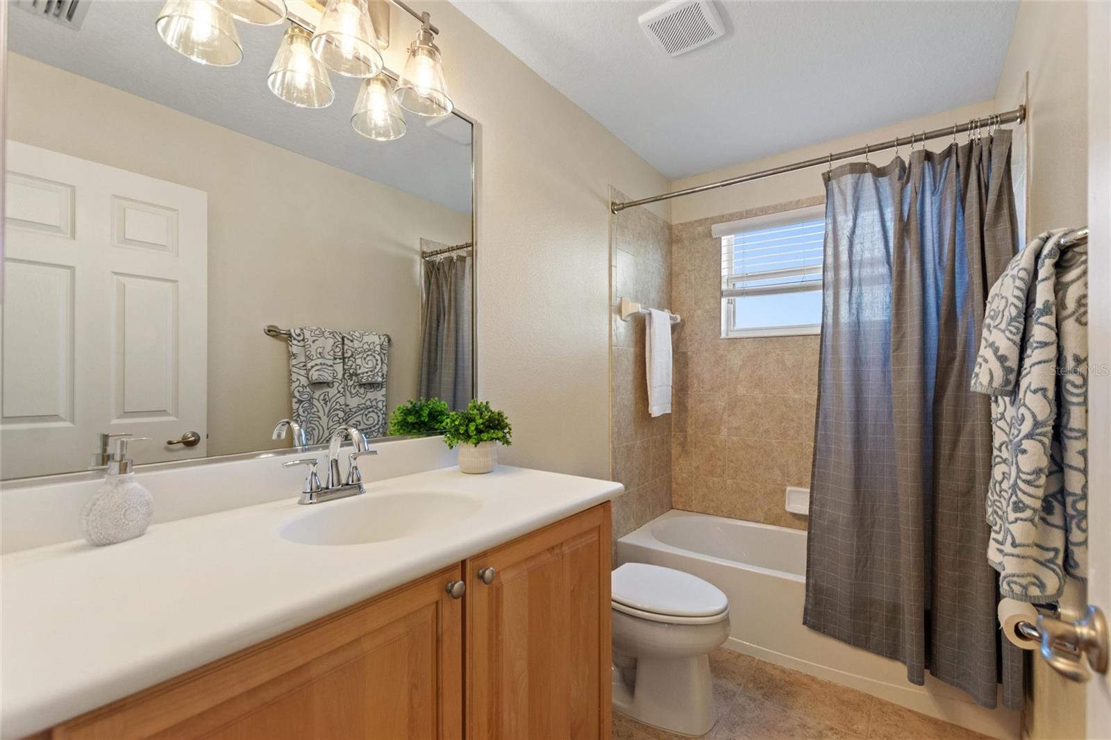 STONEYBROOK AT VENICE - Residential