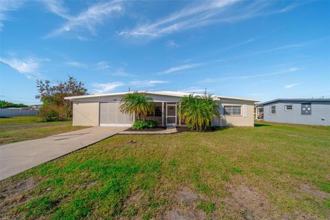 A home in PORT CHARLOTTE