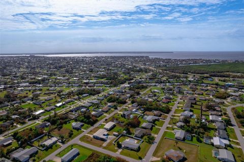 A home in PORT CHARLOTTE