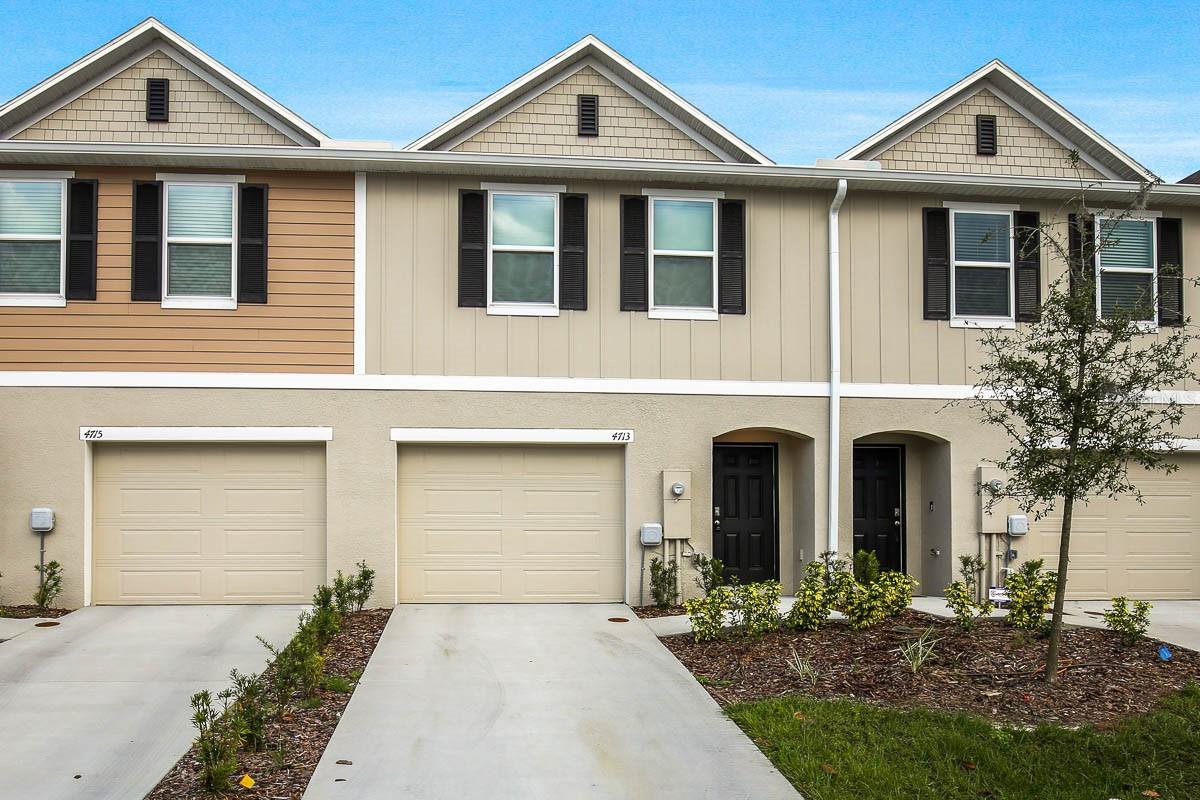 CP & WILLIAMS TWNHMS - Residential Lease