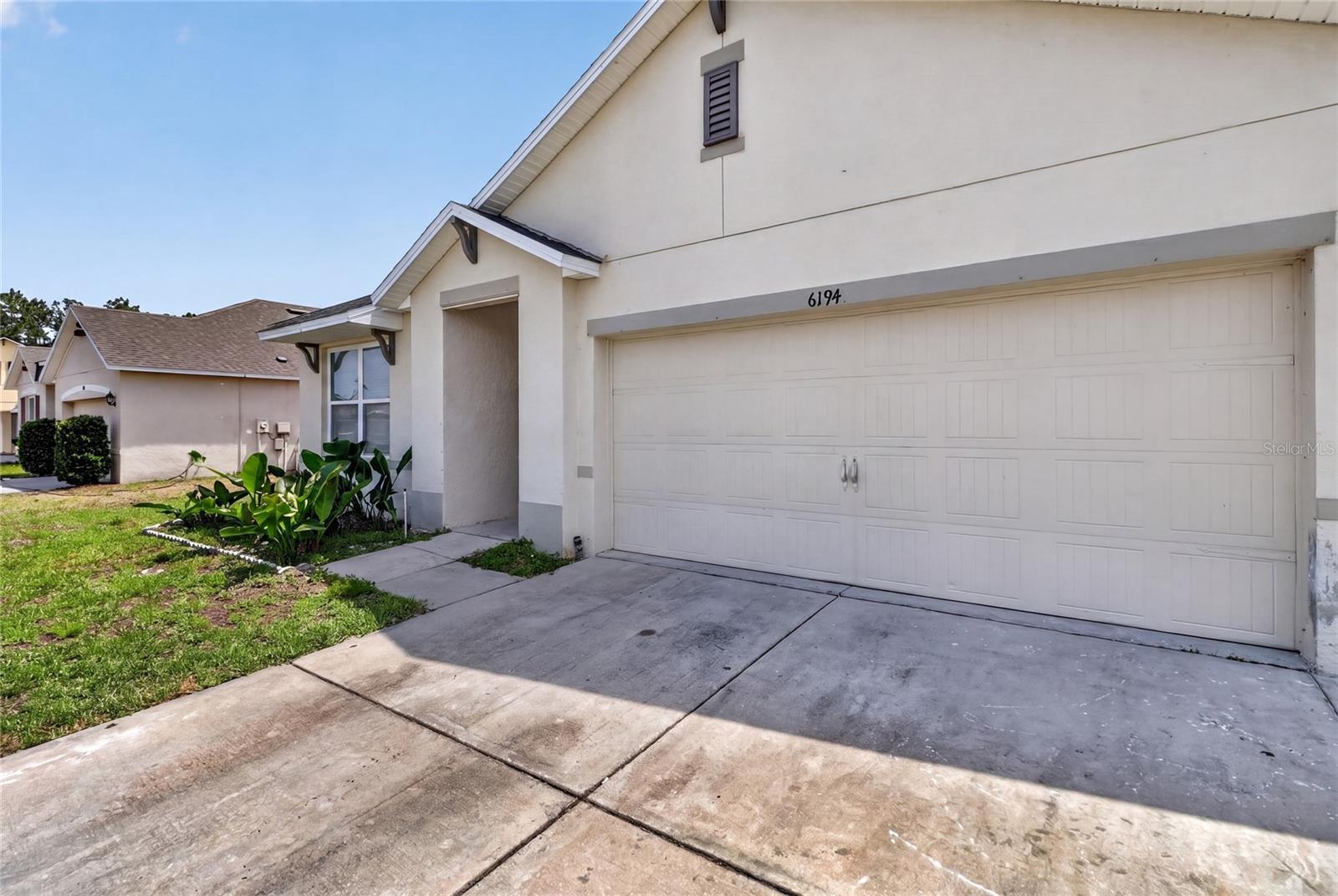 LAKESIDE LANDINGS PH 01 - Residential