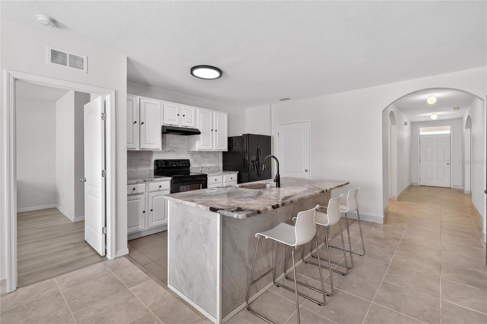 LAKESIDE LANDINGS PH 01 - Residential