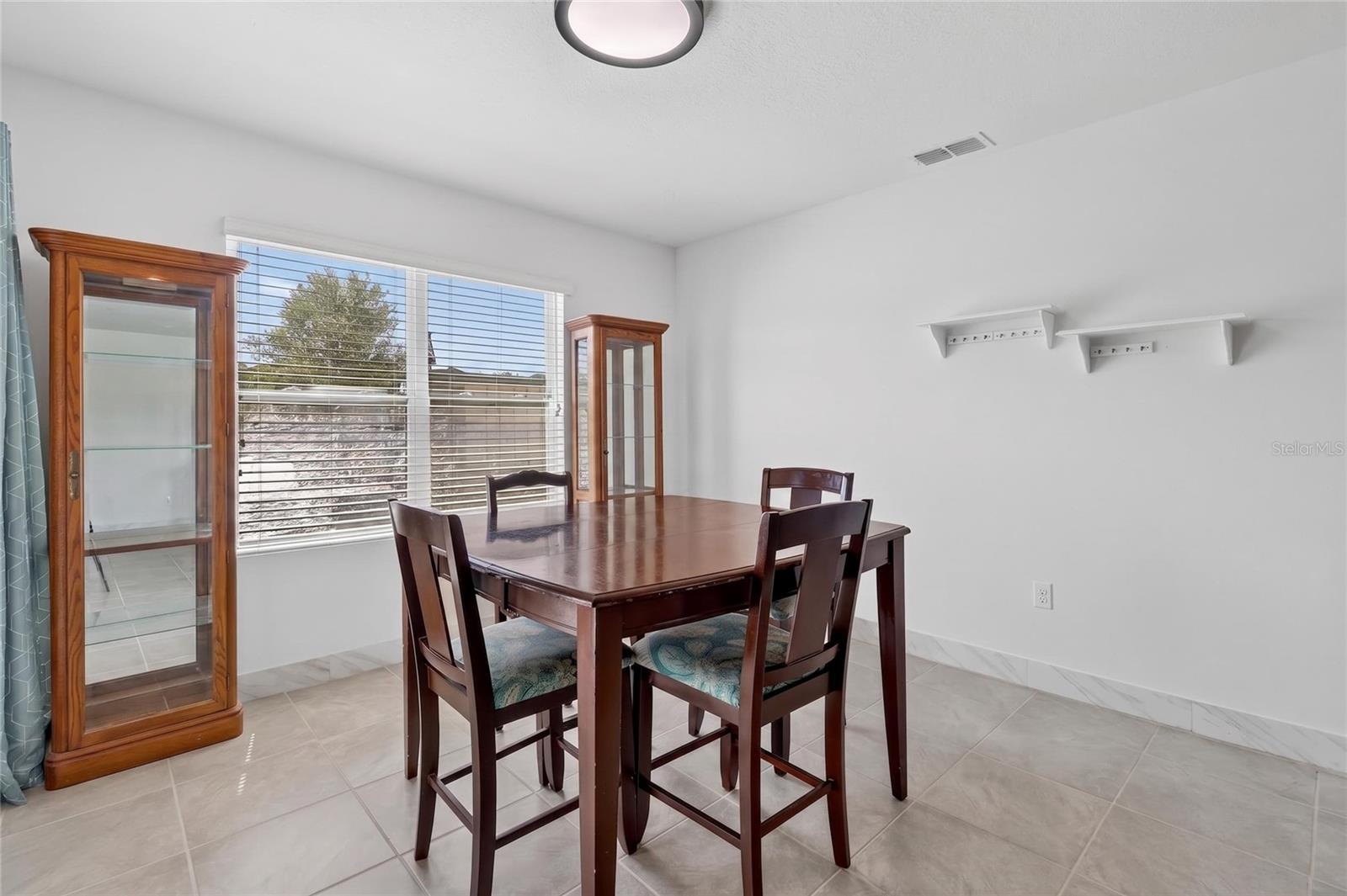 LAKESIDE LANDINGS PH 01 - Residential