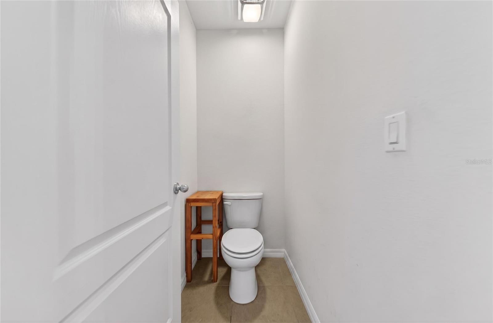 LAKESIDE LANDINGS PH 01 - Residential