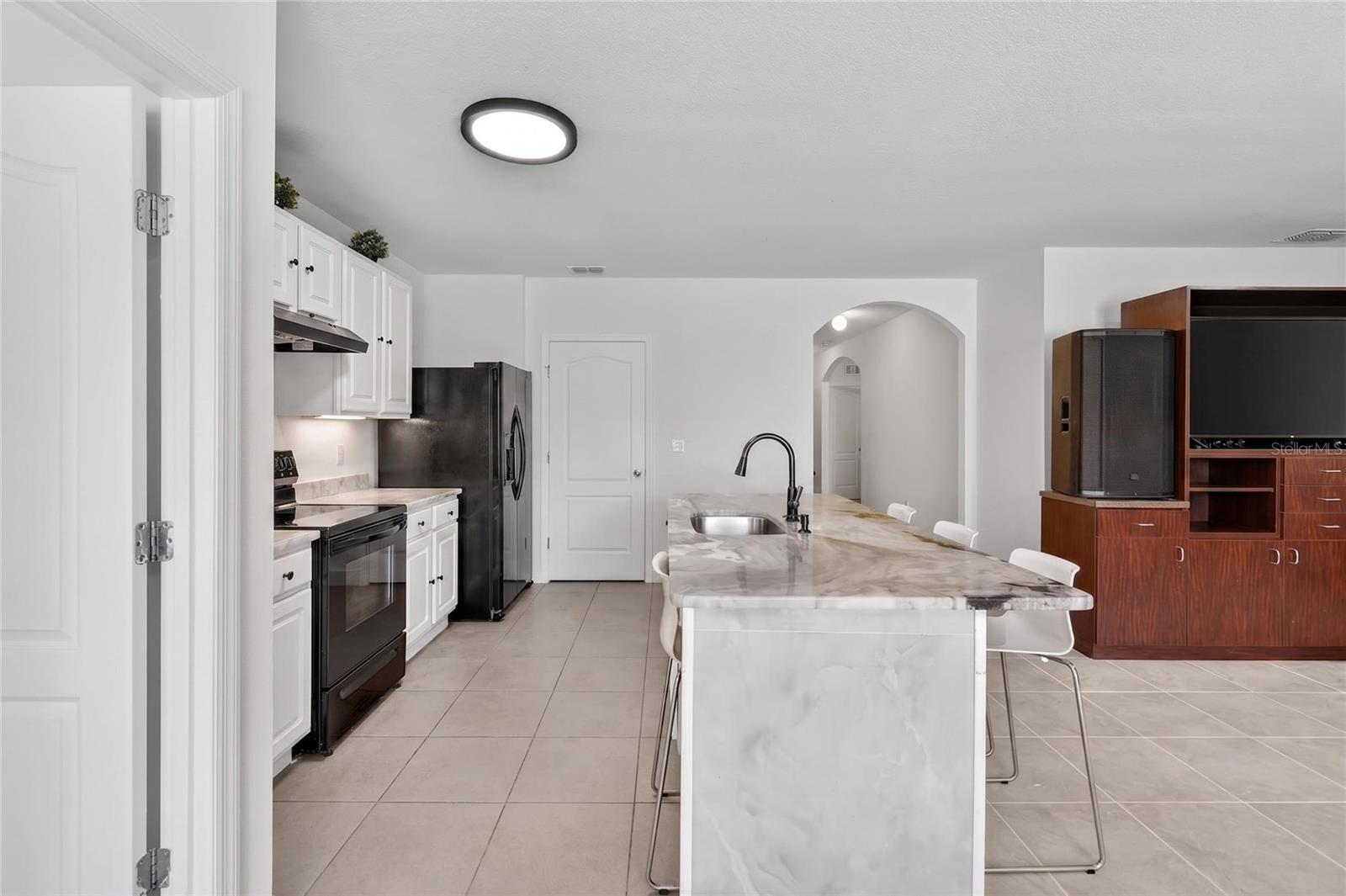 LAKESIDE LANDINGS PH 01 - Residential