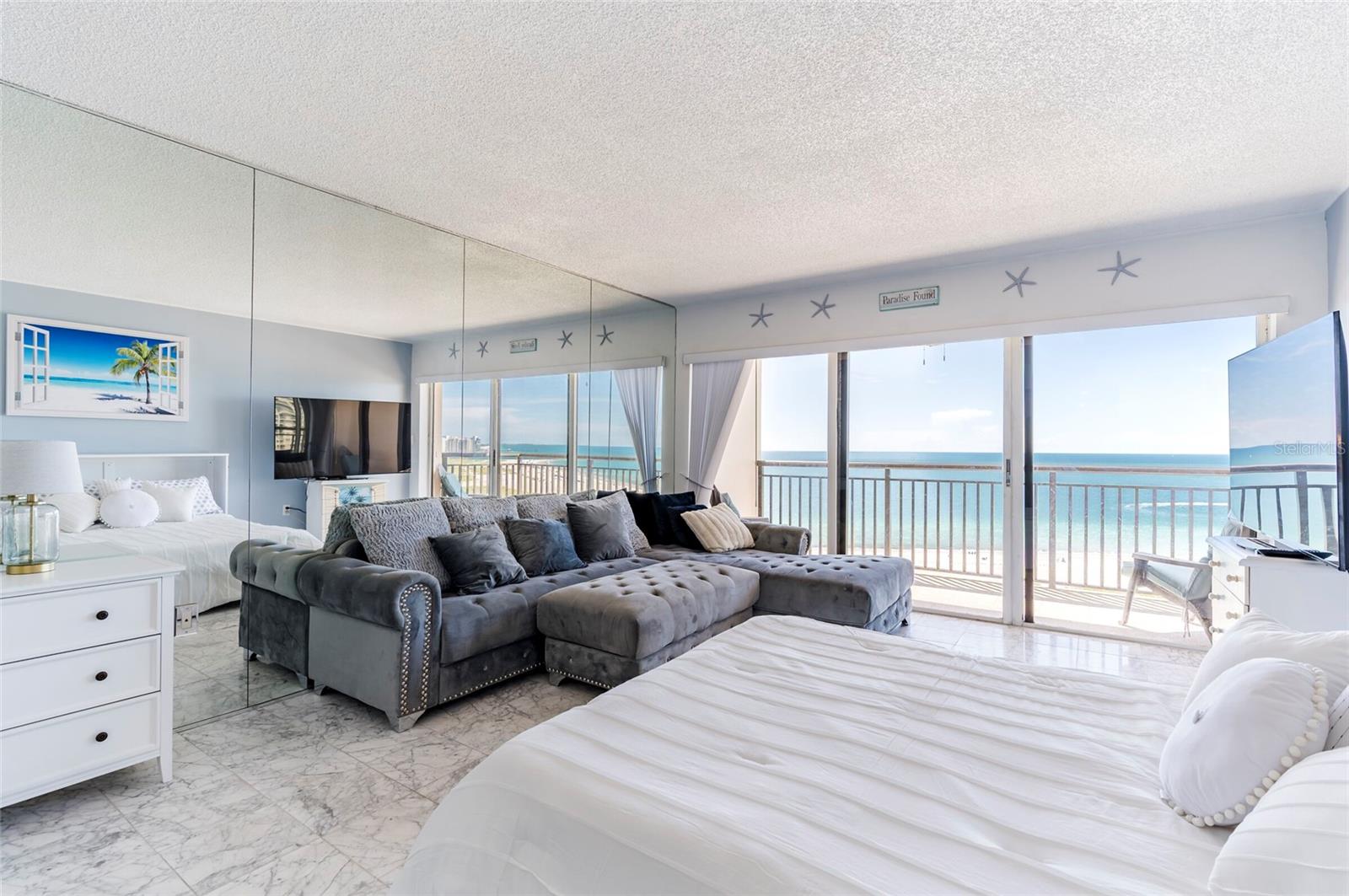 HARBOUR LIGHT TOWERS CONDO - Residential