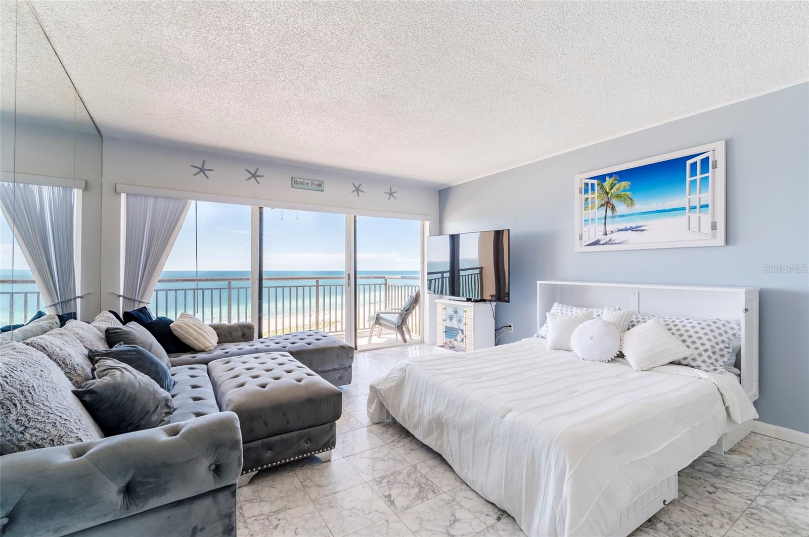 HARBOUR LIGHT TOWERS CONDO - Residential