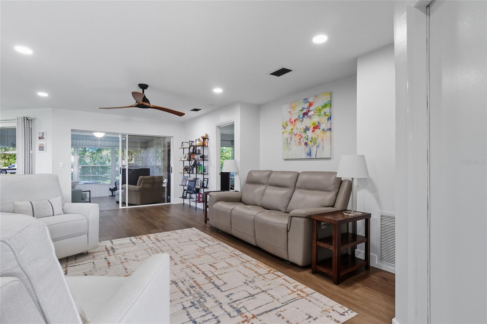 3060 CROWN HERON POINT
