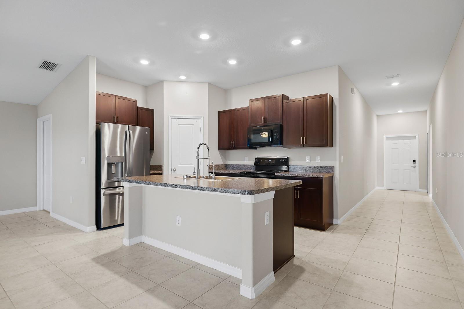11512 SAGE CANYON DRIVE
