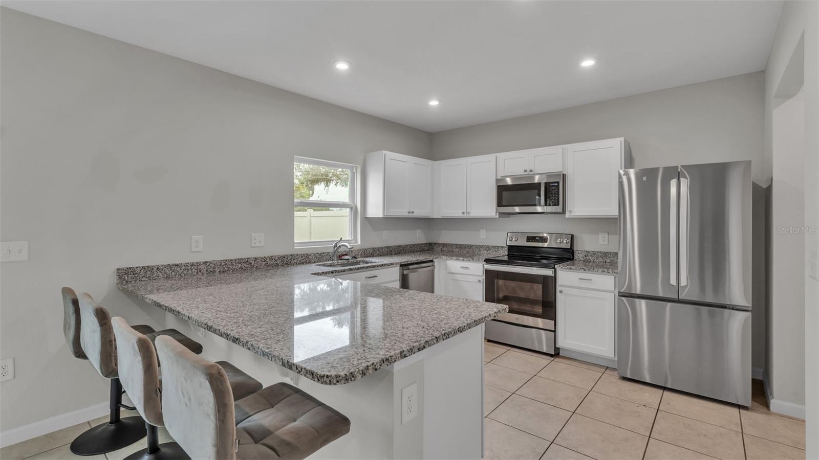 LAKES/LUCERNE PARK PH 6 - Residential