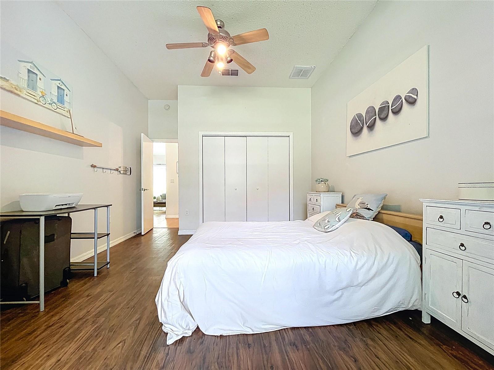 WESTLAKE - Residential
