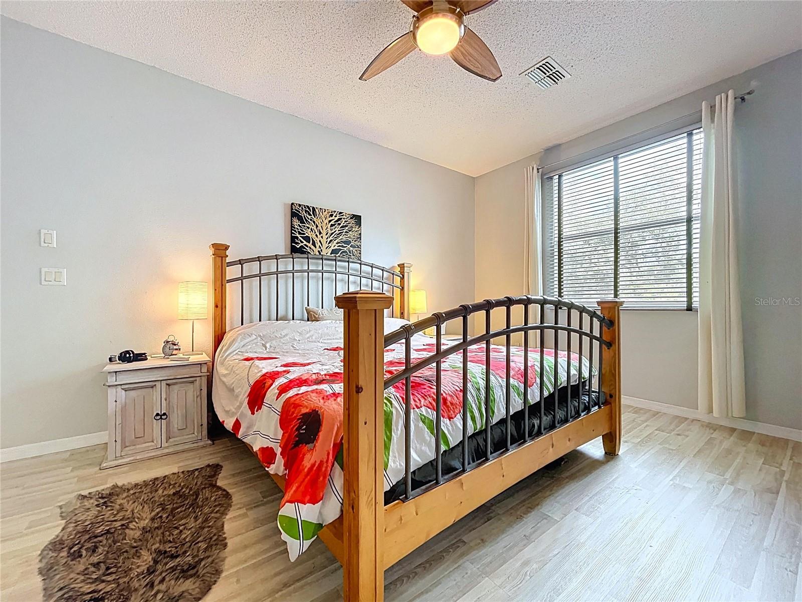 WESTLAKE - Residential