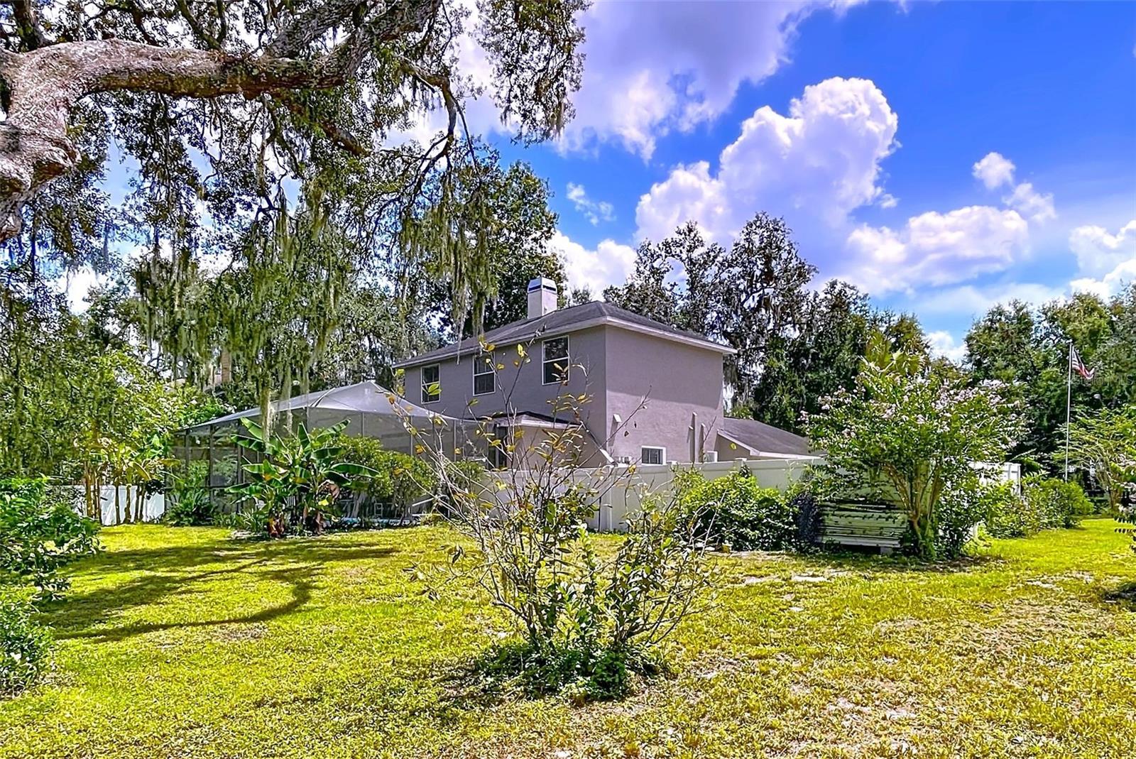 WESTLAKE - Residential