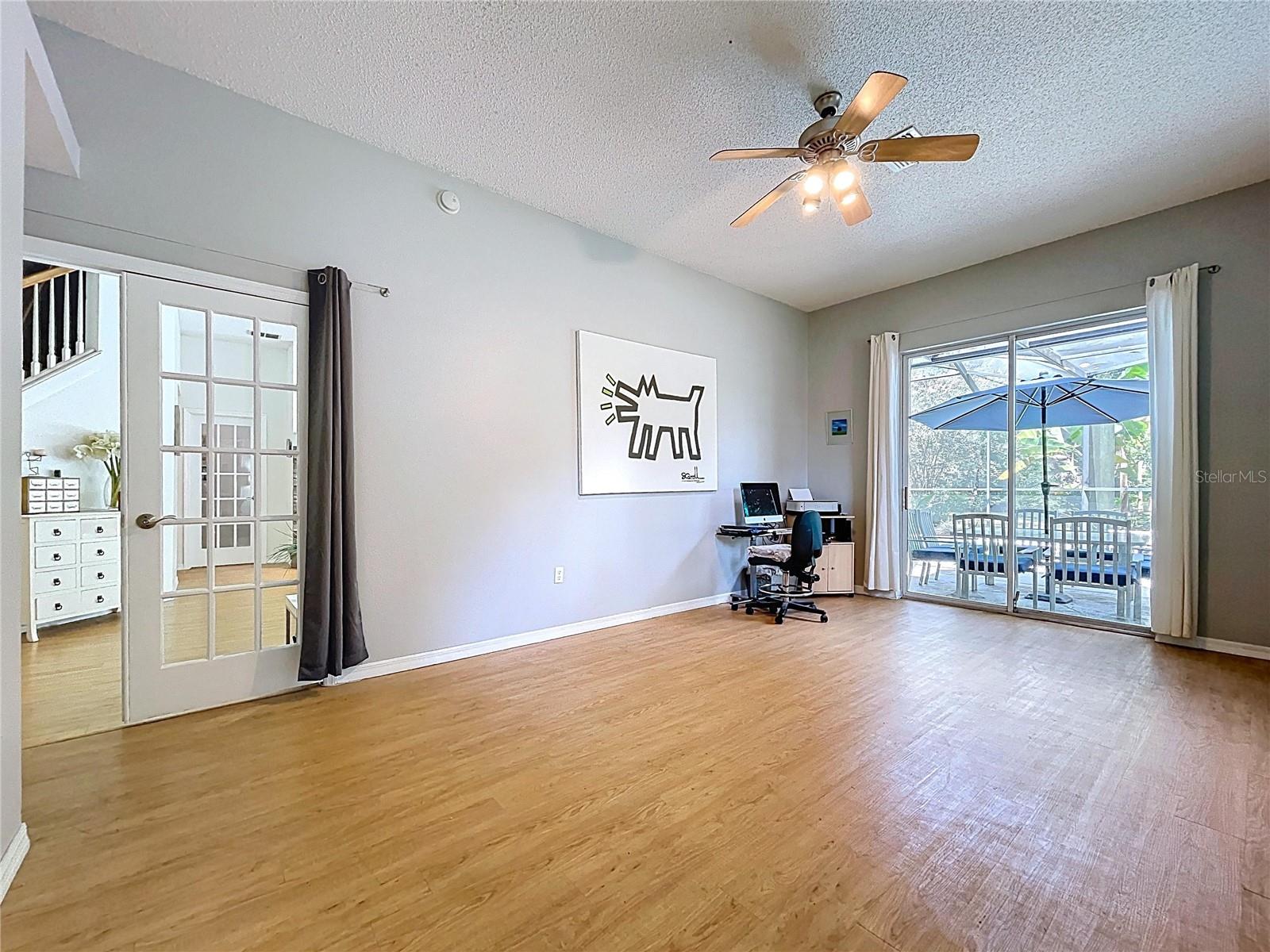 WESTLAKE - Residential