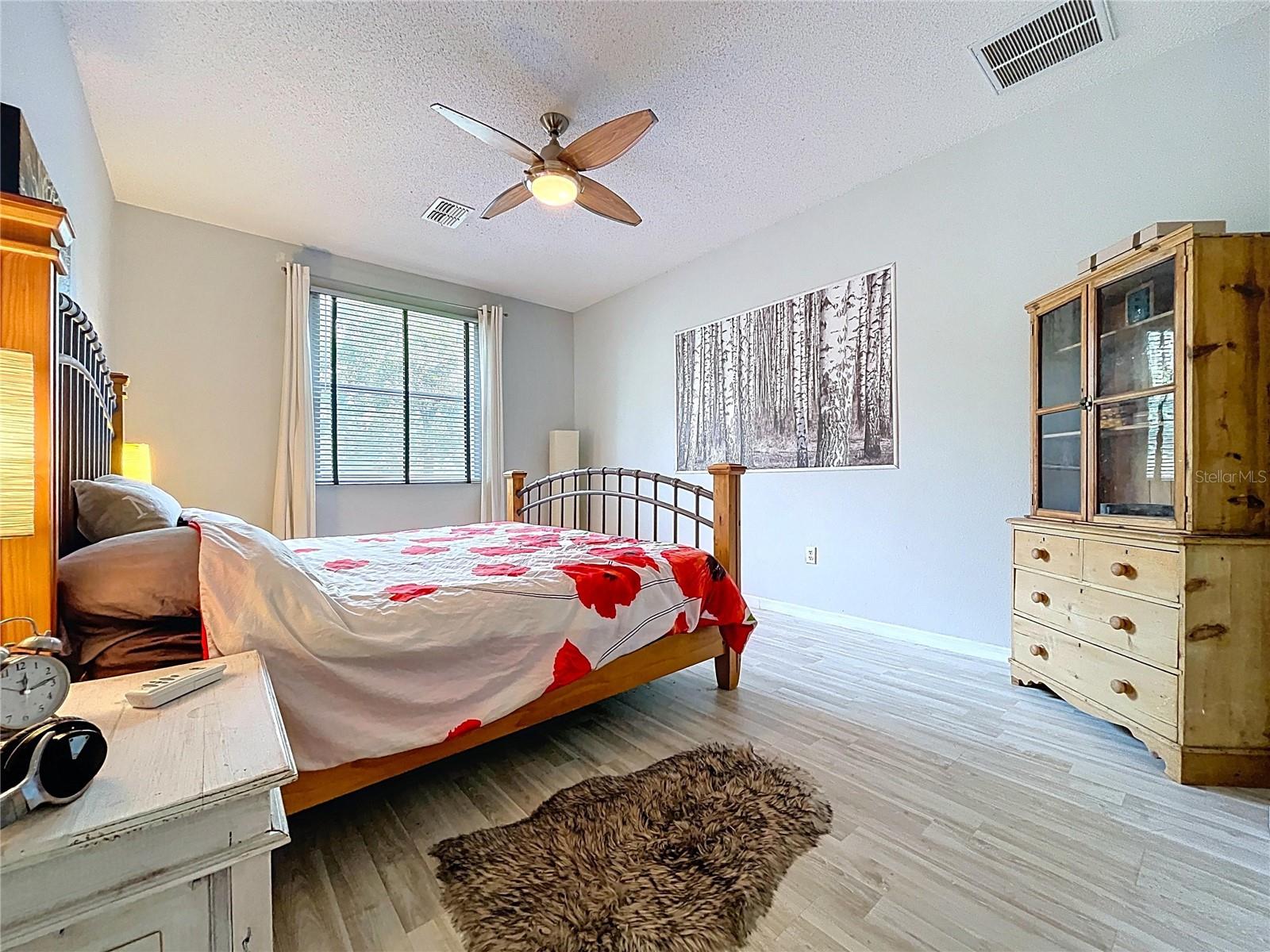 WESTLAKE - Residential