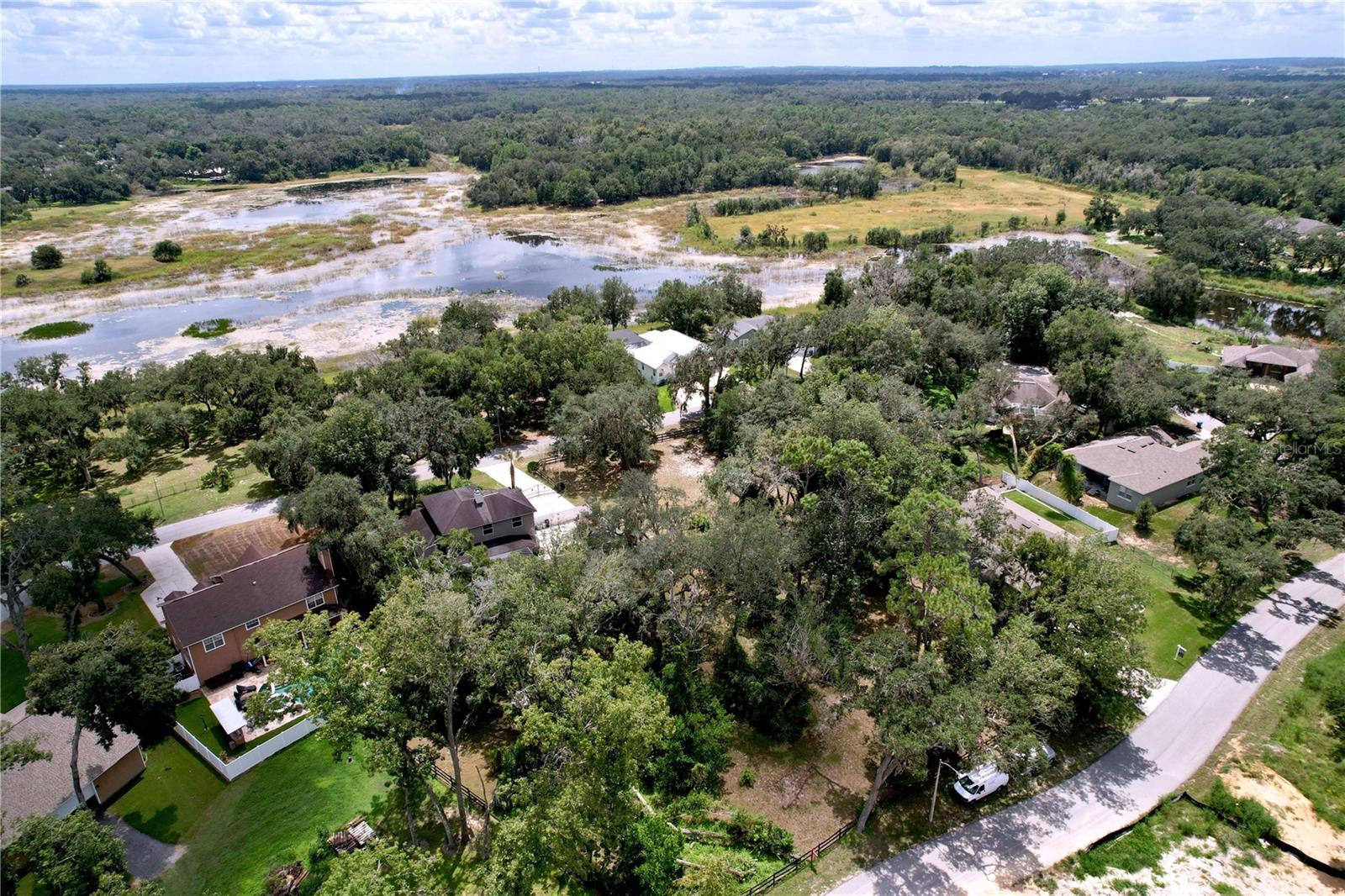 WESTLAKE - Residential