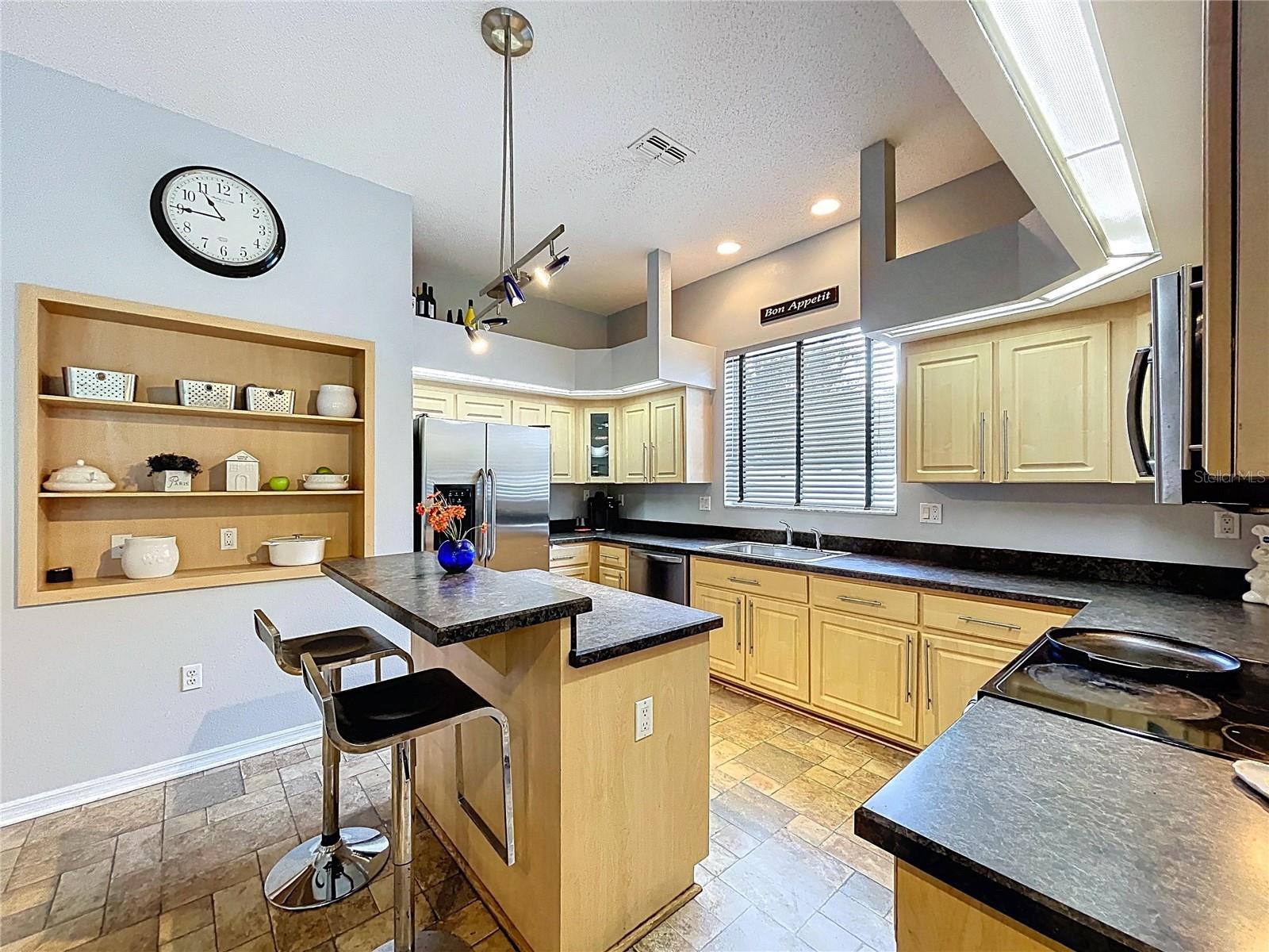 WESTLAKE - Residential