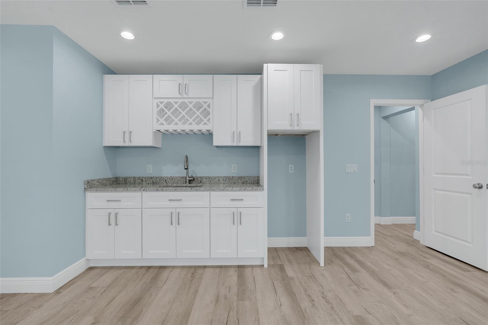 DELTONA LAKES UNIT 16 - Residential