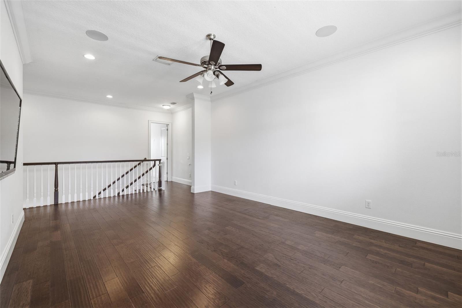 SUNSET PARK - Residential